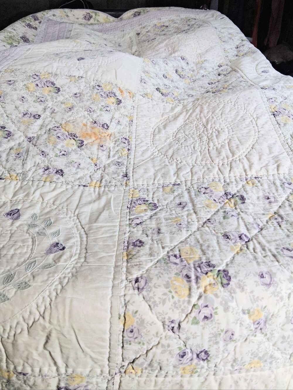 Floral "102" X 90" Vintage Shabby Chic Lavender and Yellow Geometric Quilt - Picture 14 of 16